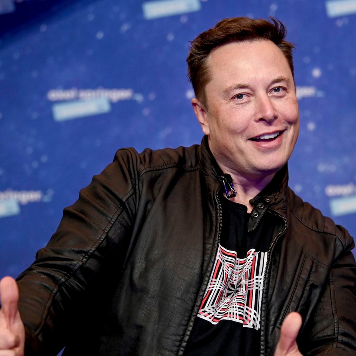 Apple купить Tesla наступного року