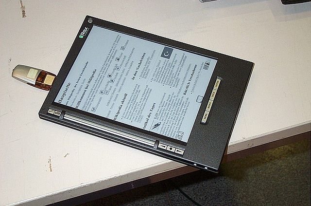 Технологія e-ink